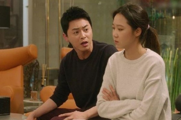 Biết chồng dẫn bồ đi nghỉ mát, tôi thản nhiên như không rồi làm một việc khiến anh trở tay không kịp