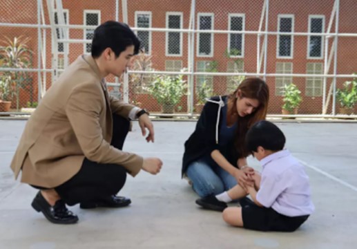 10 năm chối bỏ con, giờ cầm 10 tỷ về nhận máu mủ vẫn bị xua đuổi, xem ảnh thằng bé mà tôi tiếc ngẩn ngơ