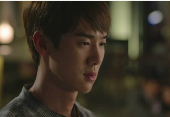 Nghi ngờ em trai ngoại tình, tôi lập mưu đi bắt gian để rồi sửng sốt trước câu nói của em