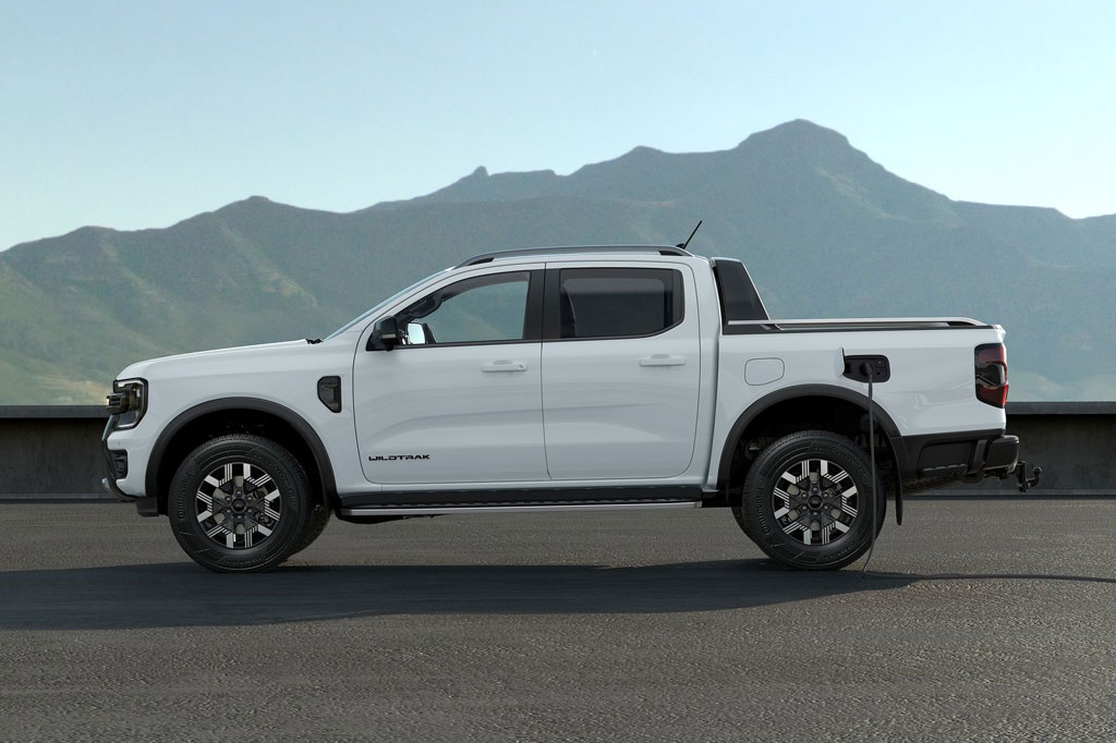 Ford Ranger sắp có phiên bản siêu tiết kiệm nhiên liệu, di chuyển 45km không cần đổ xăng, dầu