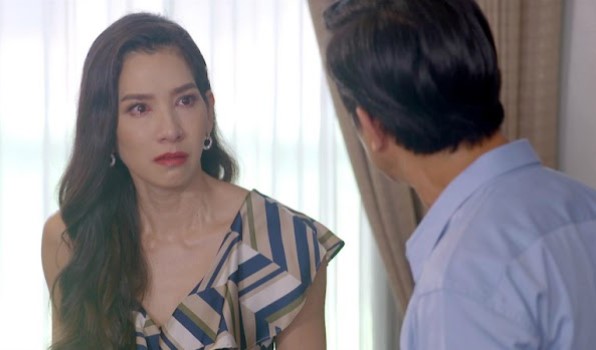 Gặp nhau ở tòa chồng khoe sắp được làm con rể chủ tịch, tôi cười lớn: “Đẻ con ra nhớ xét nghiệm ADN!”