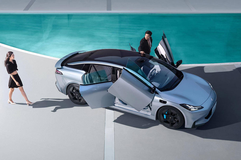 Xe hơi công suất 340 mã lực, thiết kế ‘chất như nước cất’, giá hơn 700 triệu đồng