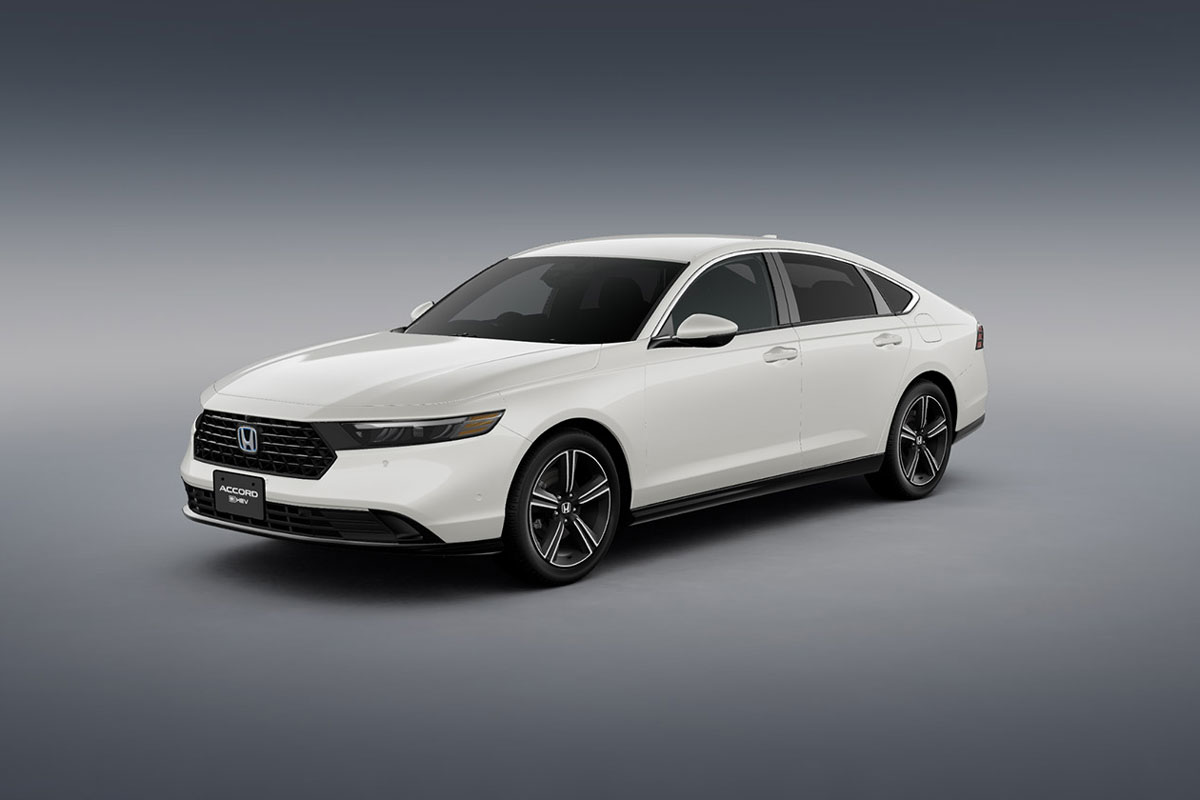 Honda Accord Hybrid 2024 ra mắt, cạnh tranh với Toyota Camry