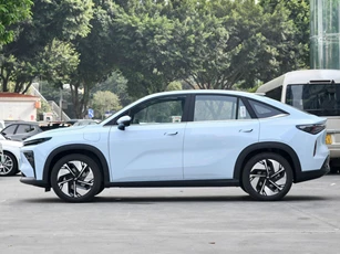 Xe điện công suất 245 mã lực, phạm vi hoạt động 605 km, giá rẻ bất ngờ