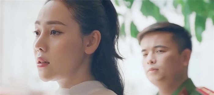 Geisha quyến rũ nhất màn ảnh Việt từng có cảnh 18+ táo bạo với Việt Anh, bị mắng bằng từ "ghê người" - 3