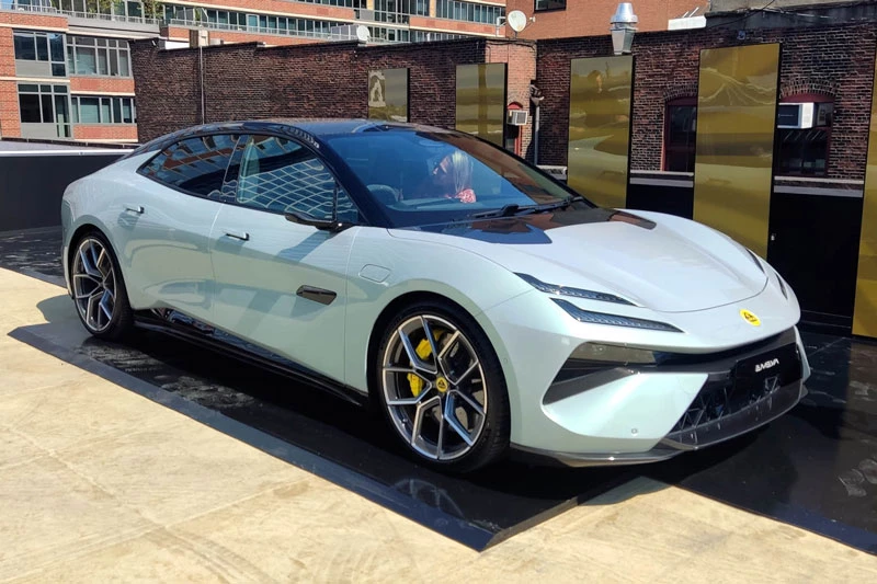 Lotus Emeya 2025.