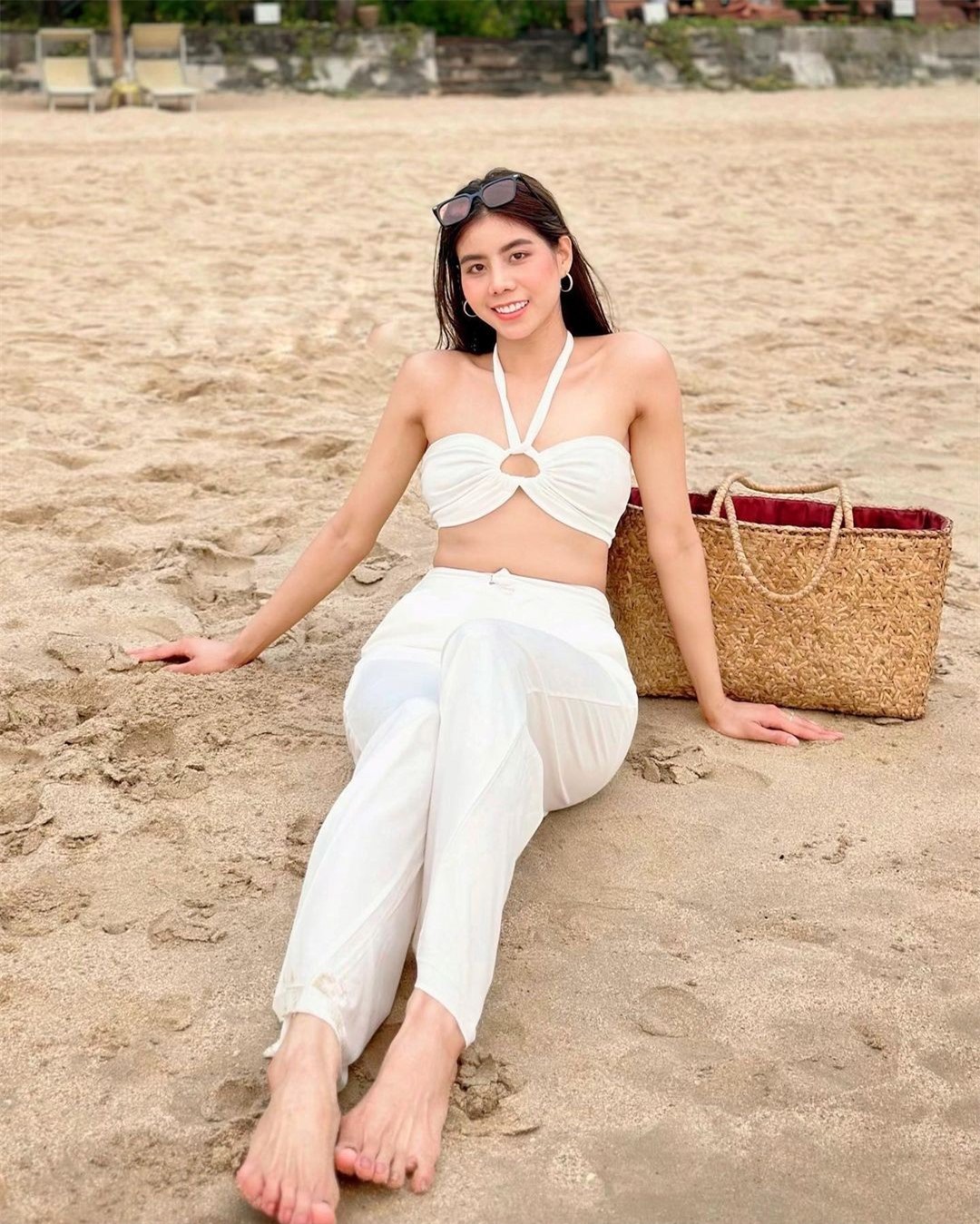 Người mẫu cao 1,8 m đăng quang Hoa hậu Hoàn vũ Myanmar ảnh 20