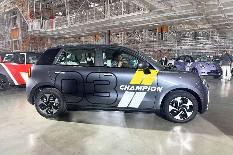 Xe điện thiết kế độc đáo, phạm vi hoạt động 505 km, giá hơn 300 triệu