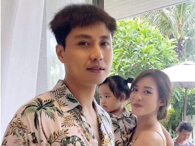 "Con gái" dễ thương hệt thiên thần của Khả Ngân, nhìn Thanh Sơn là mếu máo vì lý do không ngờ