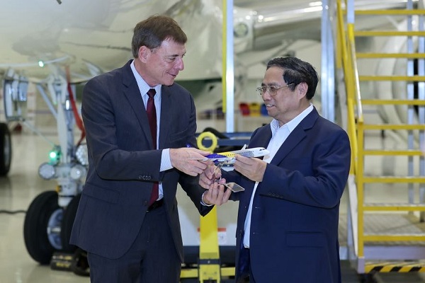 Tập đoàn Embraer mong muốn cung cấp các giải pháp công nghệ hàng không tại Việt Nam