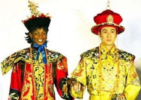 Phi tần là người gốc Phi duy nhất trong lịch sử phong kiến Trung Hoa có con làm vua là ai?