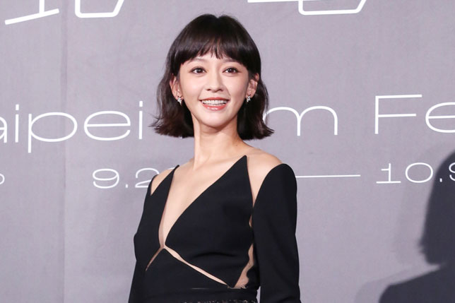 Mỹ nhân từng yêu 47 bạn diễn nam gây sốc showbiz, nhìn nhan sắc trẻ khó tin ở tuổi 40 mới hiểu tại sao