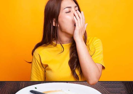 3 triệu chứng này xuất hiện sau ăn, bệnh tiểu đường tìm đến