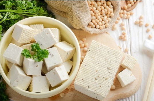 Thấy đậu phụ có 3 dấu hiệu này chớ dại mua về ăn kẻo 'rước hoạ vào thân'