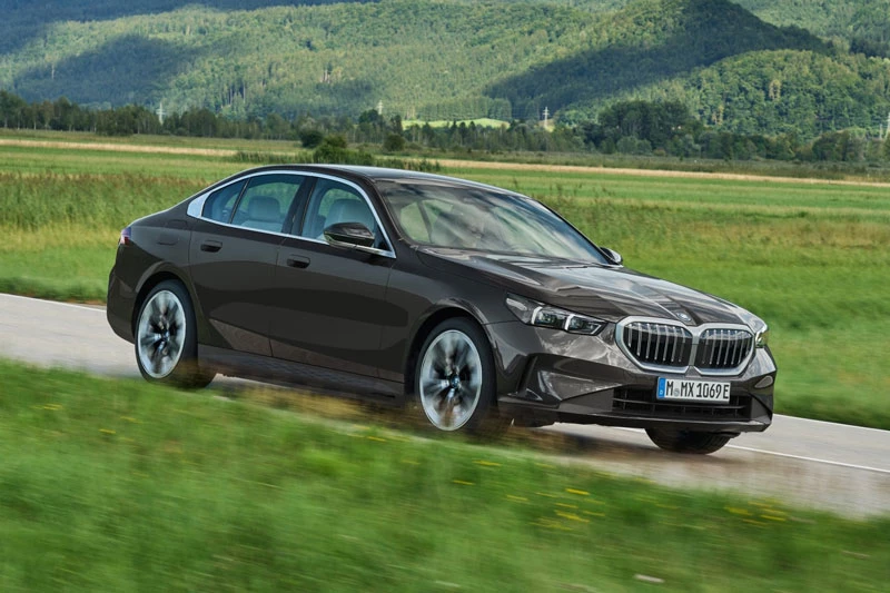 BMW 5 Series plug-in hybrid 2024.