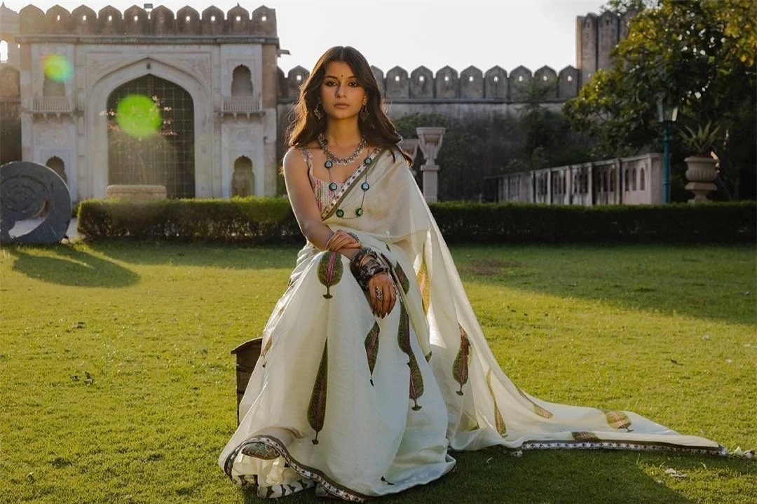 Mặt mộc của tân Hoa hậu Hòa bình Ấn Độ ảnh 20