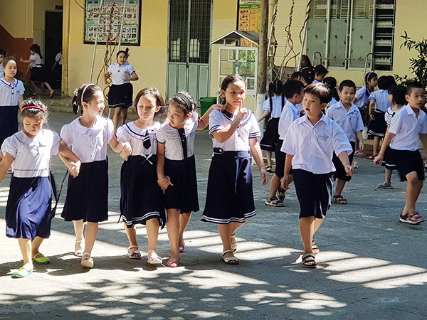 Đà Nẵng: Nghiêm cấm ép buộc học sinh học tiếng Anh với giáo viên người nước ngoài