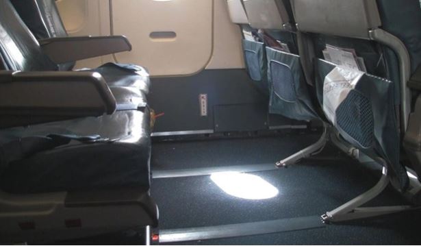 6 thứ siêu bẩn trên máy bay, chạm vào rồi nhớ rửa tay sạch sẽ