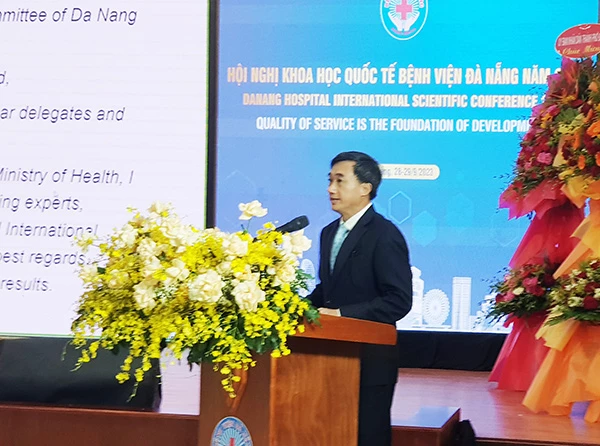 GS.TS Trần Văn Thuấn - Thứ trưởng Bộ Y tế, phát biểu tại phiên khai mạc hội nghị khoa học quốc tế Bệnh viện Đà Nẵng 2023 sáng 29/9.