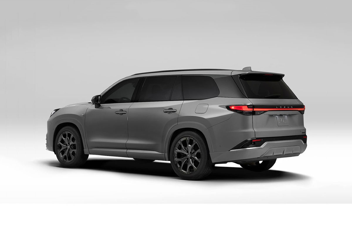 Lexus TX 2024 chốt giá hơn 1,3 tỷ đồng