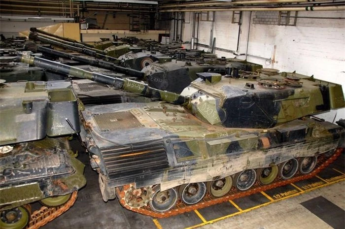 Mặc dù thực tế là việc chuyển giao những chiếc xe tăng Leopard 1 đầu tiên cho Quân đội Ukraine mới được chính phủ Đức công bố vào tháng 7/2023, nhưng vấn đề lớn đã nảy sinh.