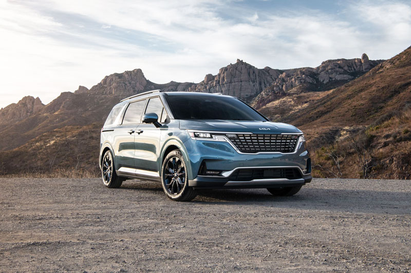 Kia Carnival vượt mặt Sorento về doanh số