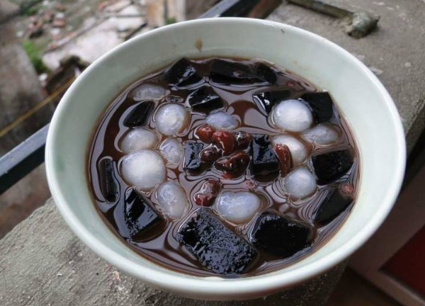 Thiếu estrogen khiến phụ nữ già nhanh và "teo nhỏ" 3 bộ phận quý giá, khuyến cáo mỗi ngày nên tăng cường 7 món ăn vặt này