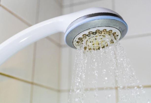 Nơi 'bẩn nhất' phòng tắm dễ gây tổn thương da, phổi nếu không được làm sạch