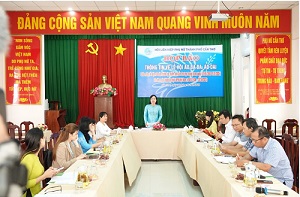 Cần Thơ: 5000 phụ nữ tham gia lễ hội trang phục áo bà ba, áo dài