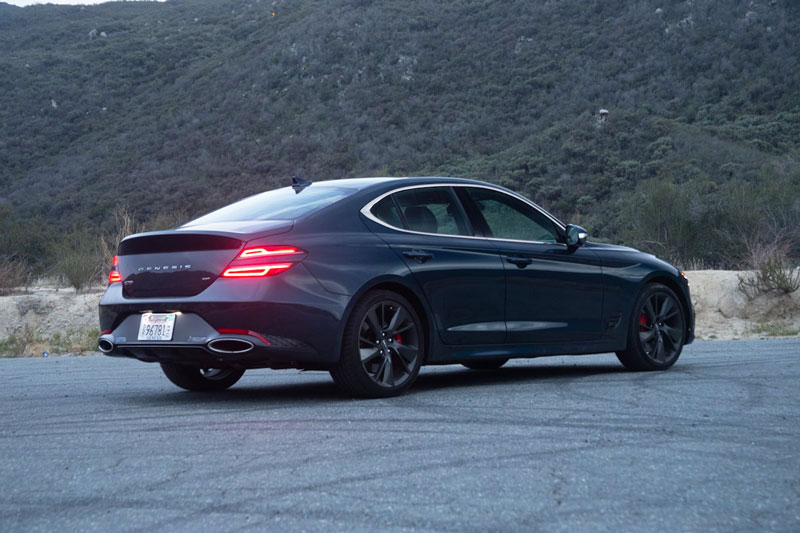 Top 10 sự lựa chọn sáng giá thay thế BMW 3 Series 2024: Genesis G70 đứng đầu