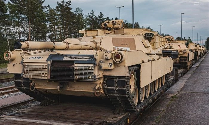 Ông Kirill Budanov - người đứng đầu Tổng cục Tình báo Quân đội Ukraine mới đây đã đưa ra cảnh báo rằng, xe tăng M1 Abrams đối diện nguy cơ chịu tổn thất nặng nề trong chiến đấu và cần lên kế hoạch sử dụng thật cẩn trọng.