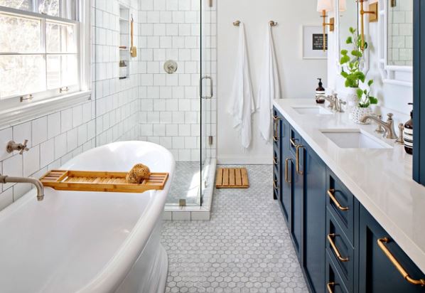 Phong thuỷ nhà tắm cần biết: Kiêng kị hướng Nam, cẩn trọng vị trí đặt gương