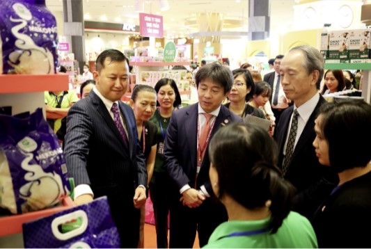 Khai mạc tuần lễ triển lãm sản phẩm doanh nghiệp Việt