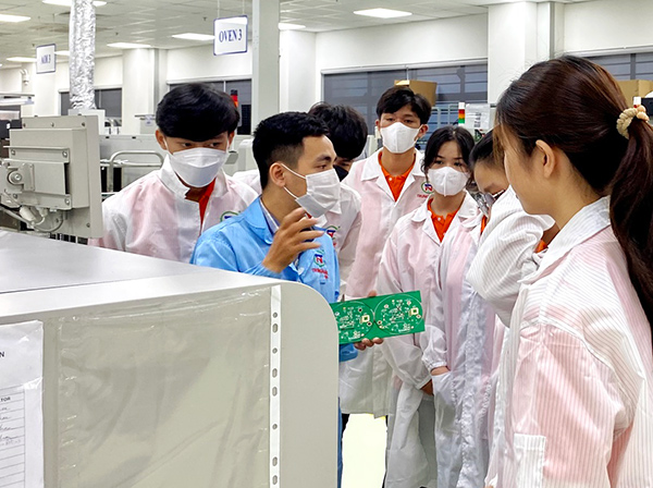 Đà Nẵng: Tăng cường chất lượng nhân lực ngành vi mạch bán dẫn 