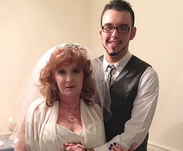 Chàng trai 17 tuổi quyết lấy cụ bà 71, sau gần 10 năm hôn nhân nói 1 câu mọi bà vợ đều muốn nghe