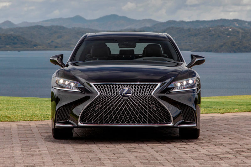 Lexus LS 2024 chốt giá từ 1,750 tỷ đồng