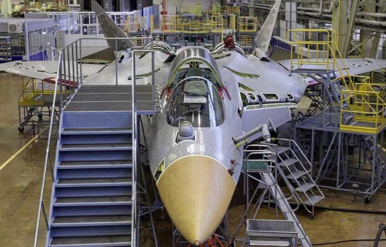 Nga chật vật chế tạo từng tiêm kích Su-57 trong khi F-35 đủ đơn hàng cho 14 năm