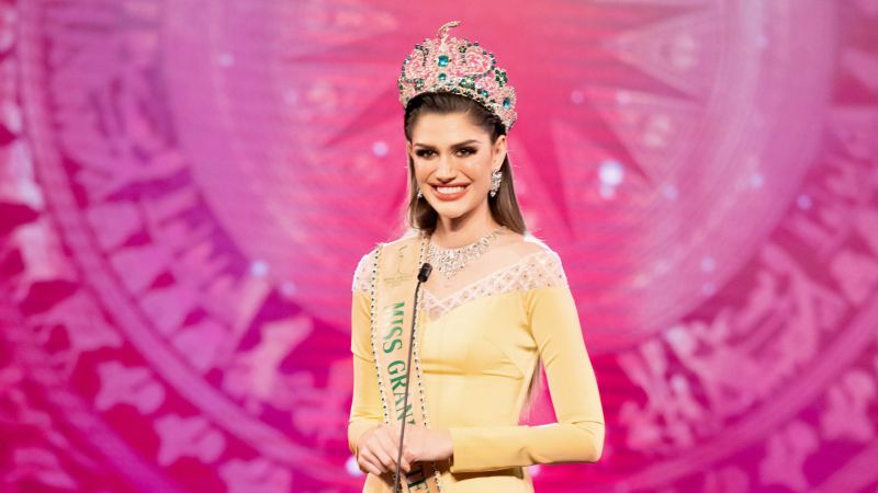 Đương kim Hoa hậu Hòa bình Quốc tế Isabella Menin: “Tôi mê gỏi cuốn, cơm tấm Việt Nam”