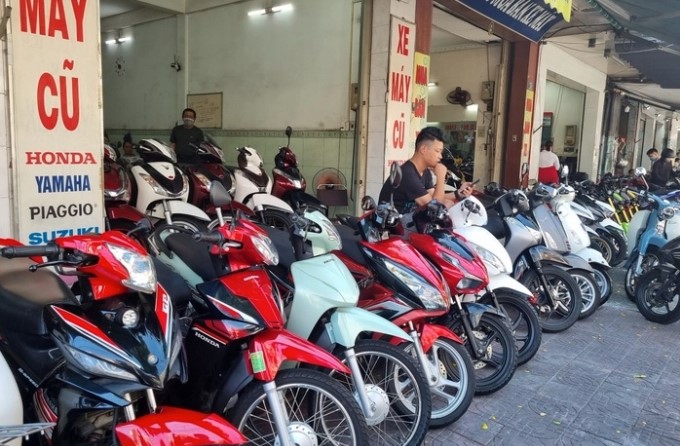 Chưa bao giờ như năm nay: Cả tháng bán 1-2 chiếc, dân buôn xe cũ tính dẹp tiệm