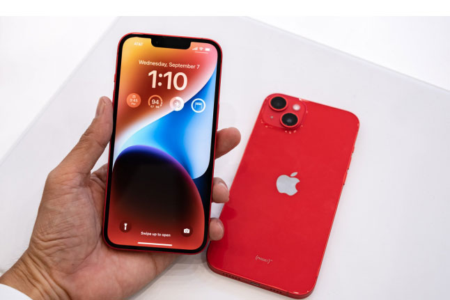 Lộ diện iPhone giá 10 triệu đồng: Mạnh như iPhone 15, ngoại hình vừa sang vừa xịn!