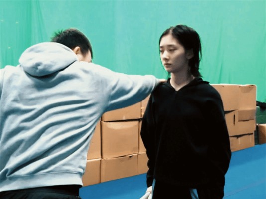 Mỹ nhân 10X gây ấn tượng với vai dị nhân giỏi võ ảnh 3