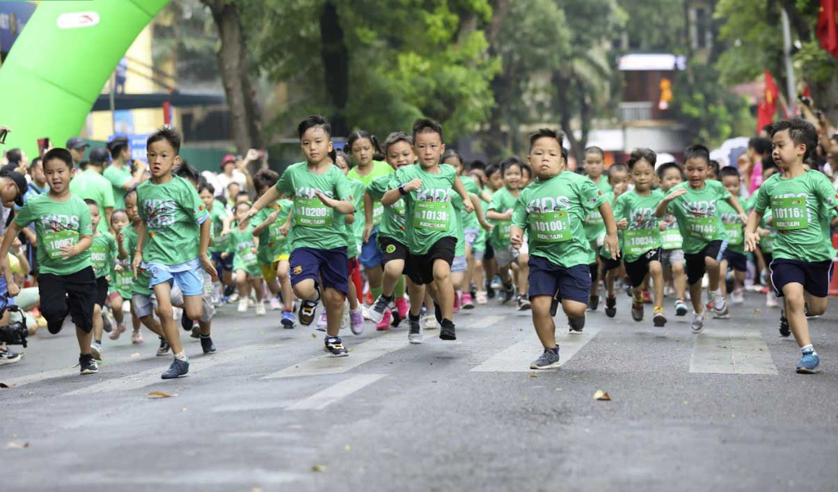 “Xây hy vọng, dựng tương lai” hỗ trợ trẻ em hoàn cảnh khó khăn