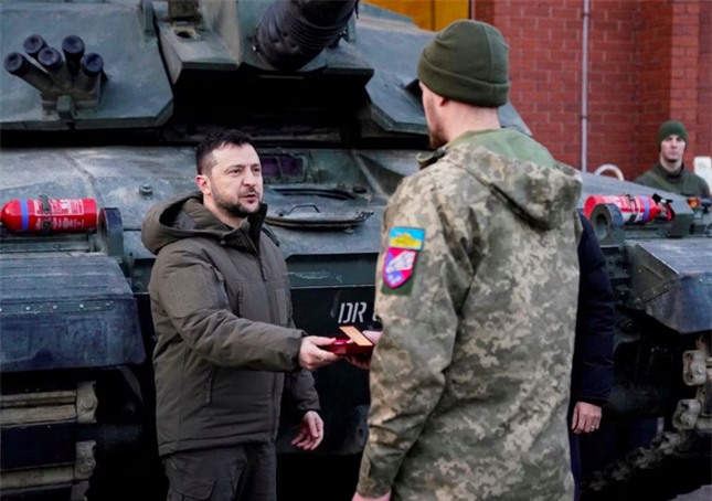 Ukraine mời gọi phương Tây thực hiện tham vọng nội địa hoá vũ khí ảnh 1