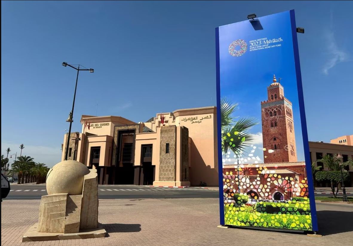 Những quốc gia đang phát triển sa lầy trong khủng hoảng nợ