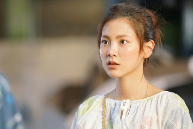 Tái hôn mẹ chồng cũ cho 500 triệu, một năm sau về thăm bà, thấy người ra mở cửa tôi bàng hoàng