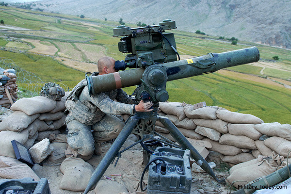 Clip: Tên lửa TOW - “Sát thủ diệt tăng” của Quân đội Mỹ