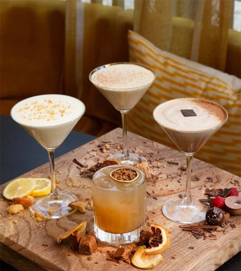 Đi bar chill cuối tuần, chị em nắm 3 thuật ngữ order cocktail này, vừa sành điệu nhưng vẫn dịu nhẹ, không sợ say - 8