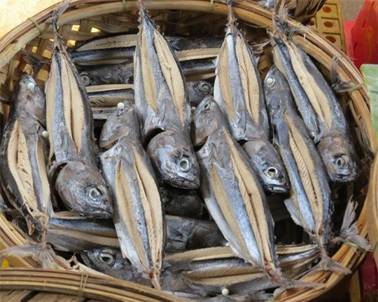 Loại cá có tên vô cùng lạ, xưa ít người biết đến nay thành đặc sản thơm ngon hảo hạng trong nhà hàng, 100.000 đồng/kg - 2