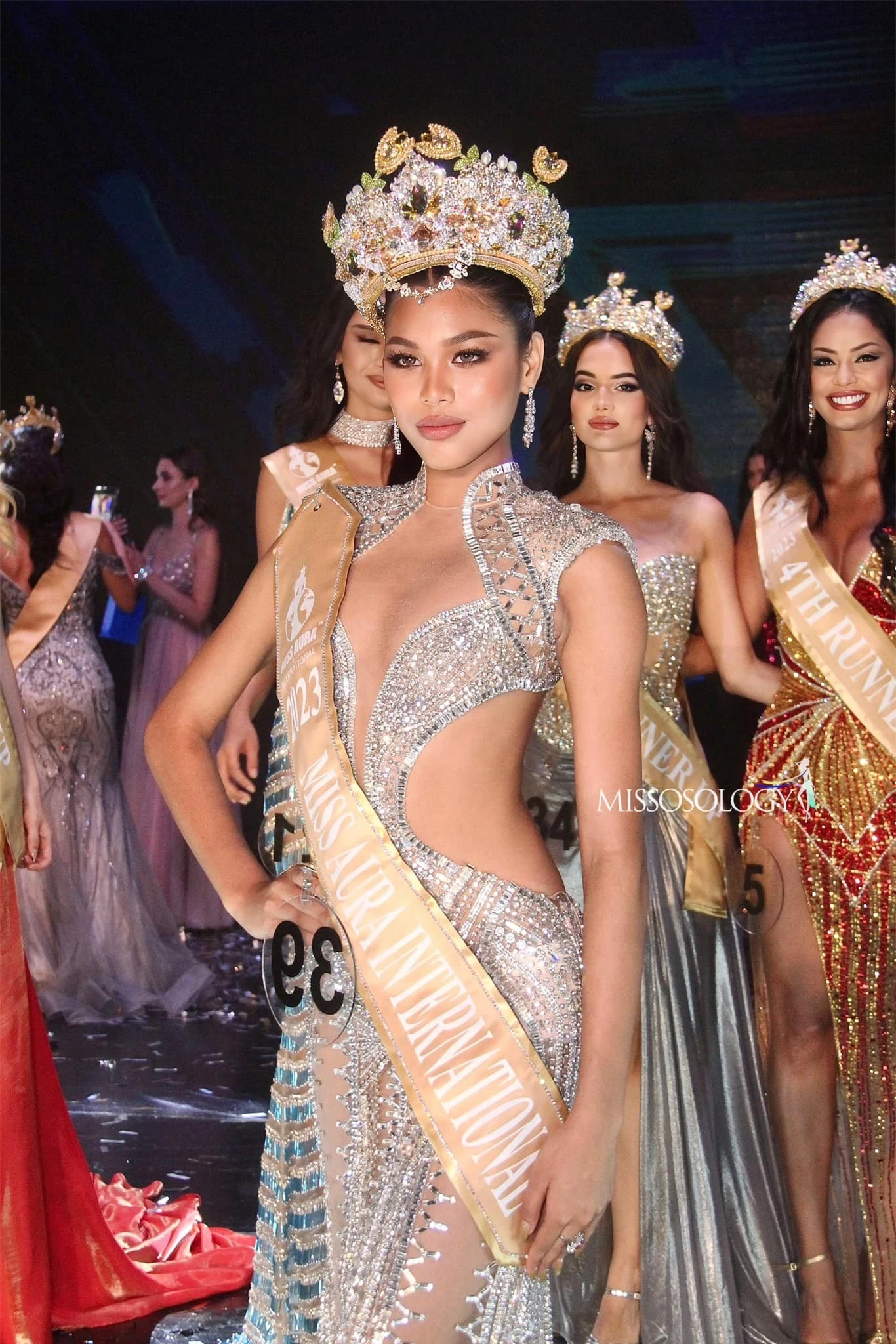 Á hậu Hòa bình Thái Lan đăng quang cuộc thi sắc đẹp quốc tế ảnh 2