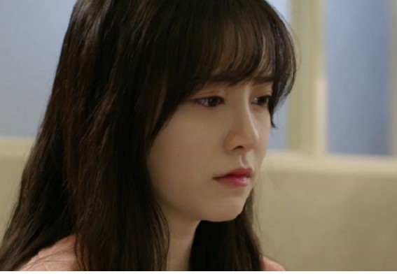 Ôm bụng bầu đến ra mắt, bố chồng tương lai nói đúng 5 từ làm tôi muốn huỷ hôn